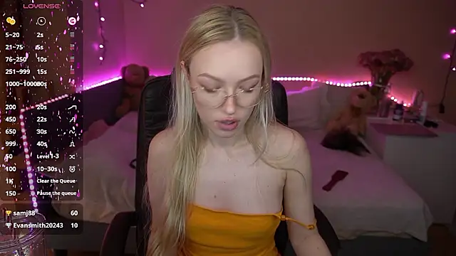 AmandaFiree 现场XXX聊天