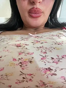 Milana_UK's Webcam Show