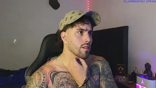 Chat XXX Live Ades_Lowe