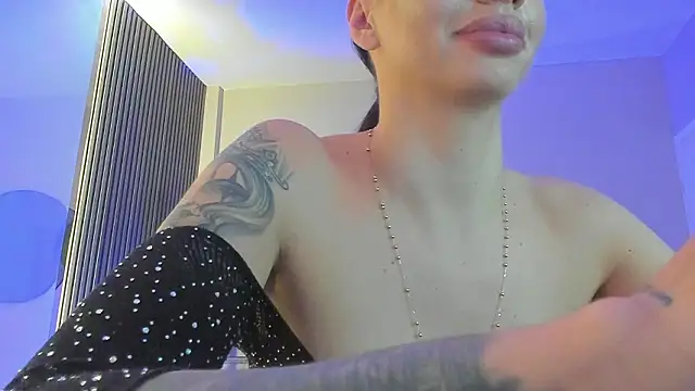 Chat XXX ao vivo de KaylaLuxx_