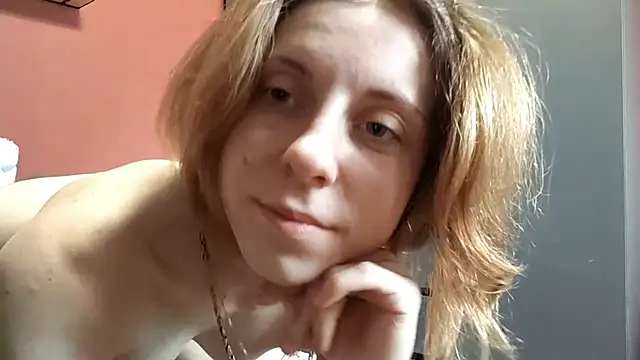 TiaraHenegan 即時 XXX 聊天