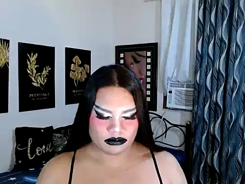 TSbrianaHugeCock: απευθείας συνομιλία Χ ΧΧ