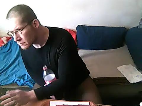 schmidtler35's Live XXX Chat