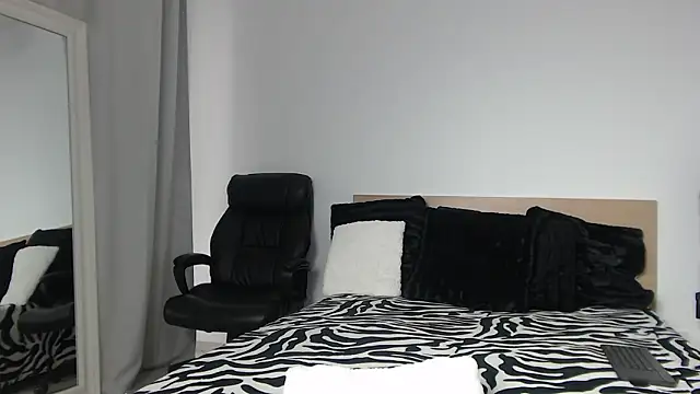 Layla23an Live XXX chat