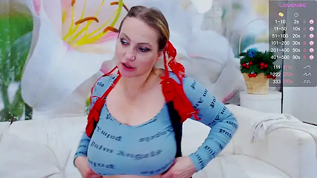 Lilly_Diaz's Webcam Show