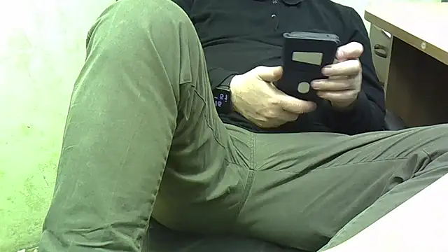 nikdov3's Live XXX Chat