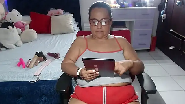 pervert_mommy_ 라이브 XXX 채팅