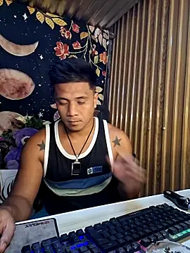 Felix_Asherのウェブカメラショー