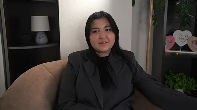 ElnaSharits Chat XXX in diretta