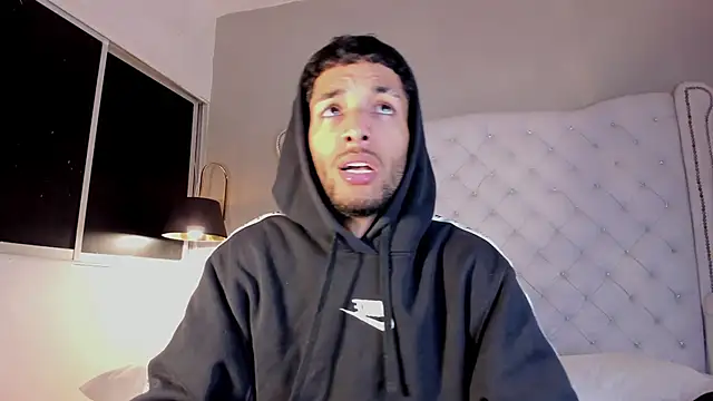 Chat +18 de Thiagoferreti ao vivo