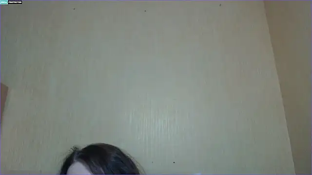 Woman_In_Black Adlı Modelin Canlı XXX Sohbeti