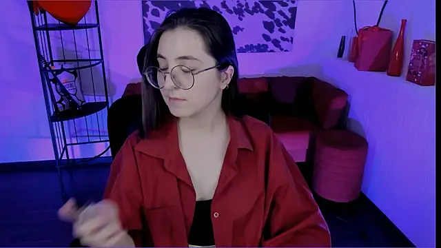 VirtuallVoyant Live XXX Chat