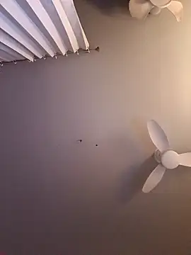 แชท XXX สดของ bimexpoexist