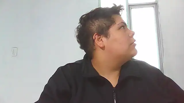 Hailey_Curvy's Live XXX Chat