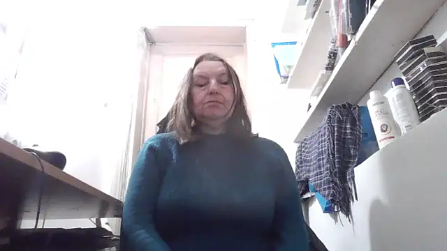 AnnaLive570's Live XXX Chat