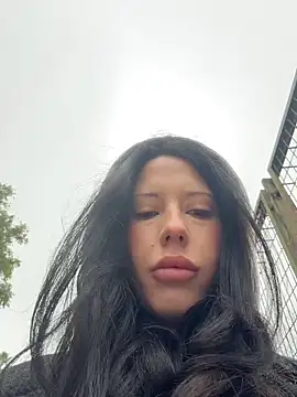 BellaGiaxx 即時 XXX 聊天