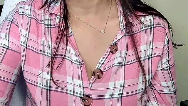 Naina_For_You's Live XXX Chat