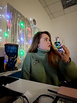 Juicy_PeachLuxのライブXXXチャット