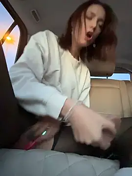 DollyTall 即時 XXX 聊天