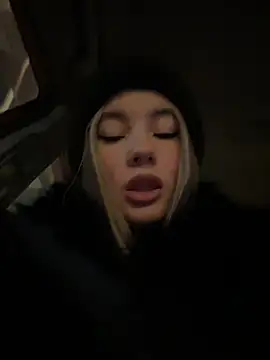 VineraSweet Live XXX-Chat