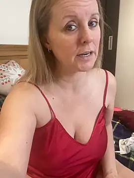 madamlillyrose's Live XXX Chat