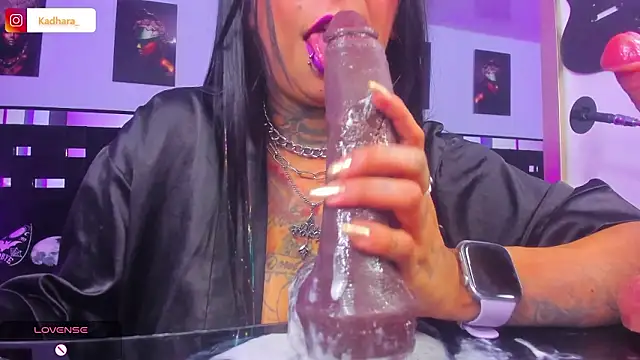 Kadarah's Live XXX Chat