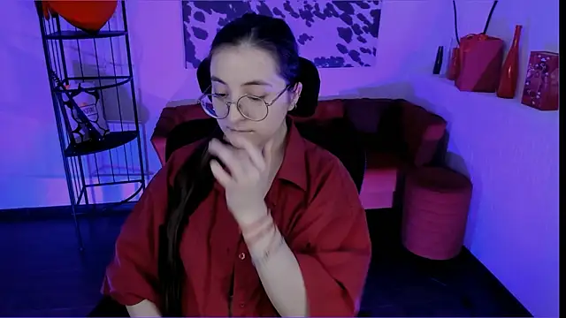 VirtuallVoyantn Live XXX chat