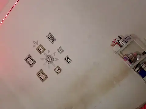 Almoghty_Maria webkamerás műsora