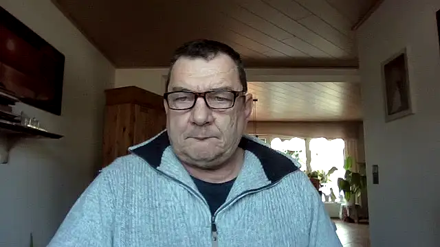 Nobbie444's Webcam Show