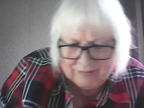 Alexia64231 élő XXX-chatje