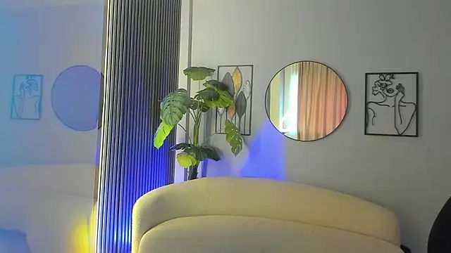 KaylaLuxx_ Chat XXX live