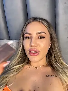 Онлайн чат XXX alisa_w