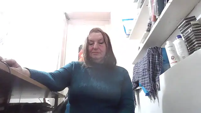 AnnaLive570 élő XXX-chatje