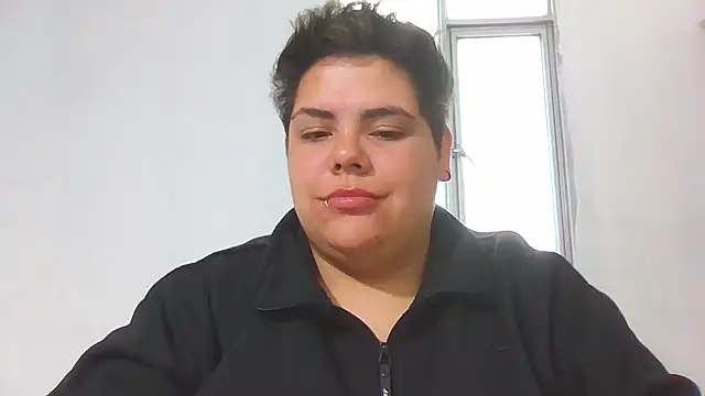 Chat XXX ao vivo de Hailey_Curvy