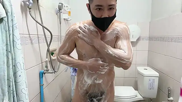 zghn168のライブXXXチャット