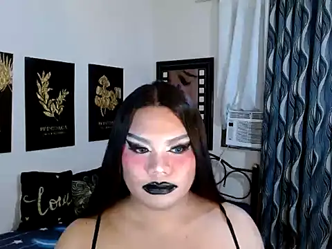 TSbrianaHugeCock 即時 XXX 聊天