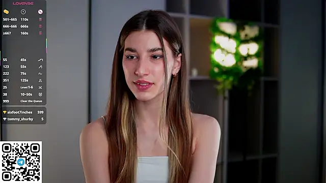 Quinavellen Live XXX chat