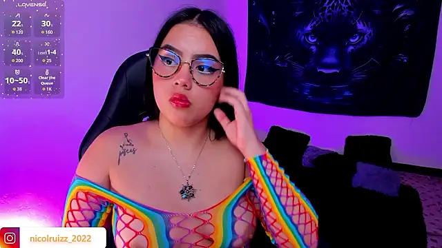 Živý XXX chat Nicolle_Ruizz