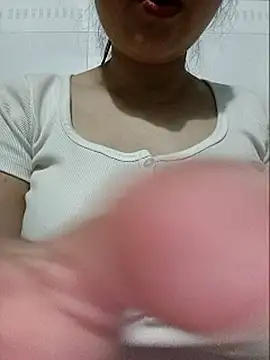 Shine_Mai's Webcam Show