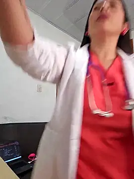 Czat XXX na żywo – JustSamantha_