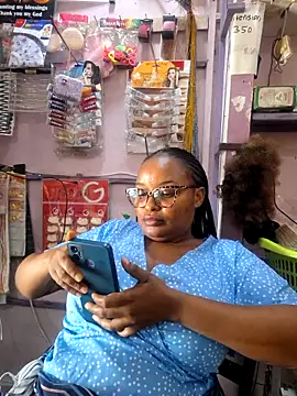 sexy-rema's Live XXX Chat