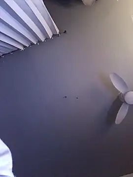 bimexpoexist's Live XXX Chat