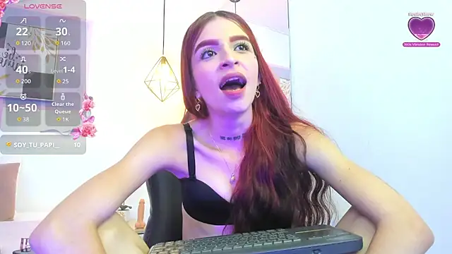 april_jones05's Webcam Show