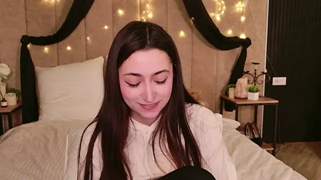 Gloria_Bendall Adlı Modelin Canlı XXX Sohbeti