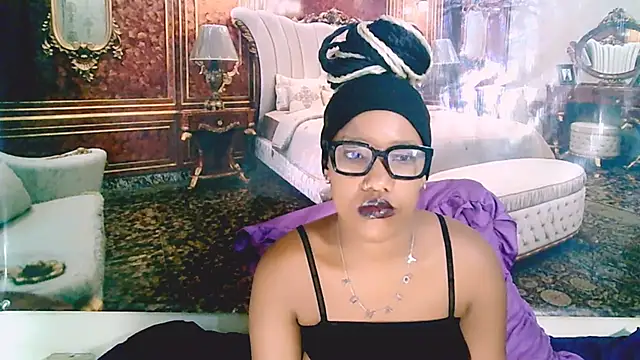 EroticSexyPrada: онлайн-секс-чат