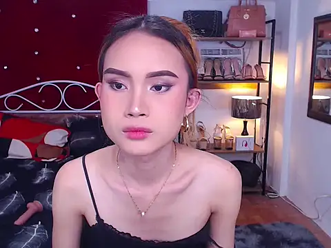 MeatyhorsecockMistress Chat XXX live