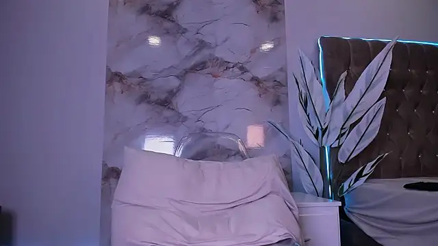 دردشة Calyselen الجنسية المباشرة