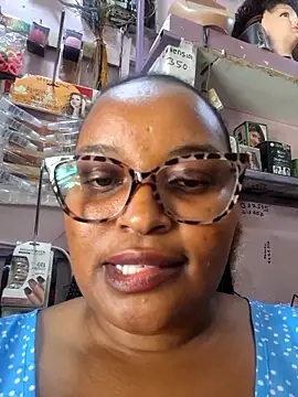 sexy-rema's Live XXX Chat