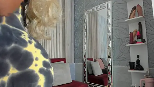 BriannaChelsean Live XXX chat