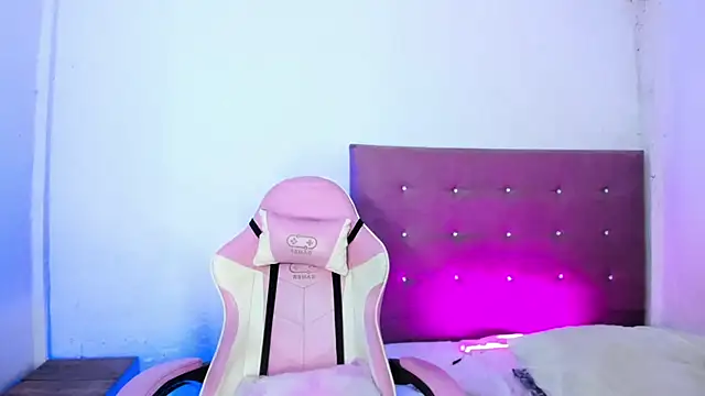 OSORIOMAFEのウェブカメラショー